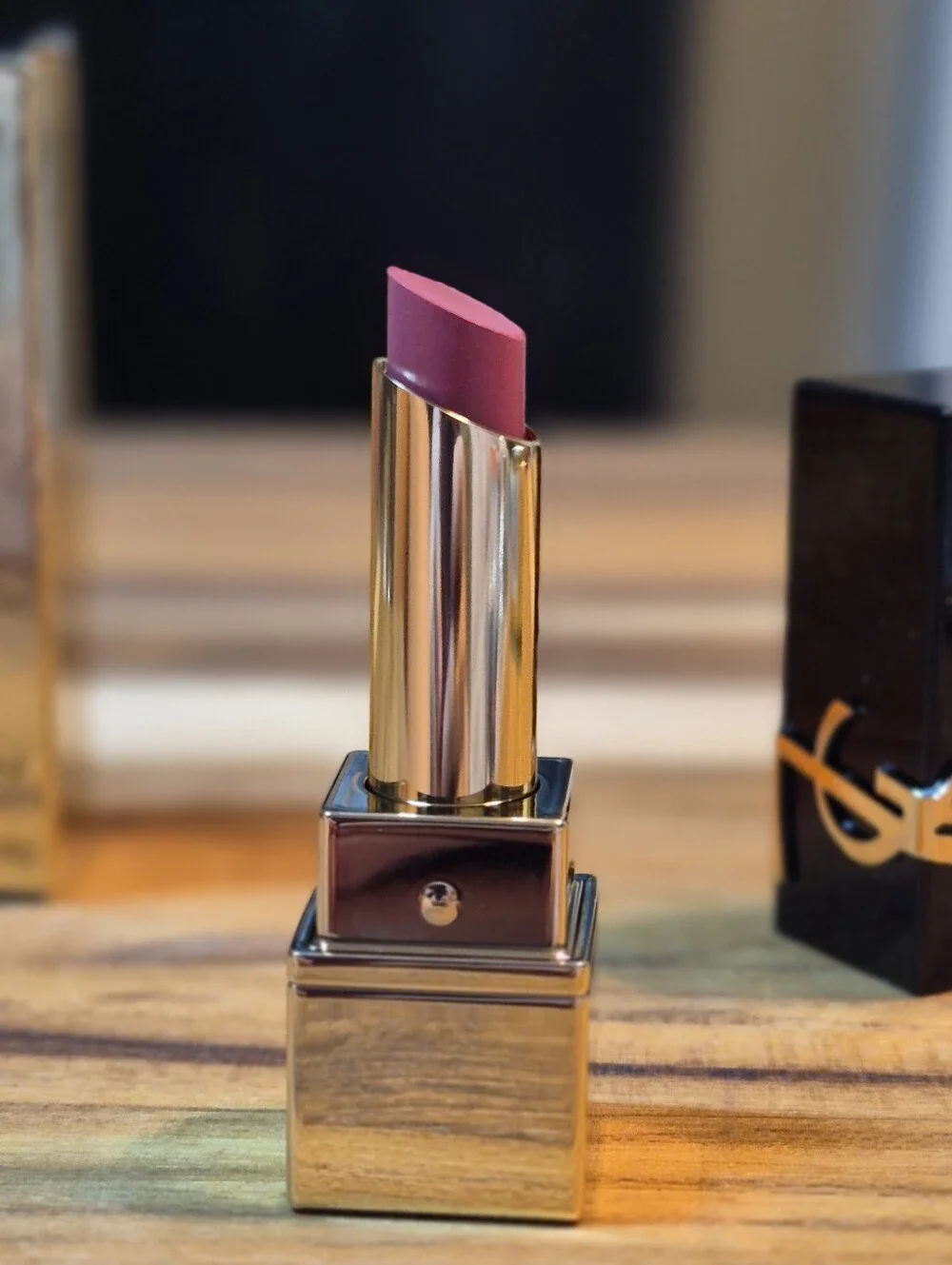 YSL Rouge Pur Couture The Bold Ultimate Comfort: Nu Incongru (12), .02oz, NIB